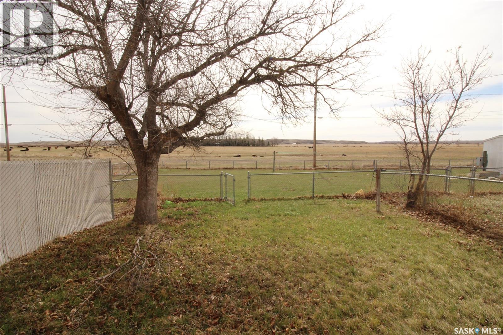 310-320 Railway Avenue W, Val Marie, Saskatchewan  S0N 2T0 - Photo 47 - SK033796