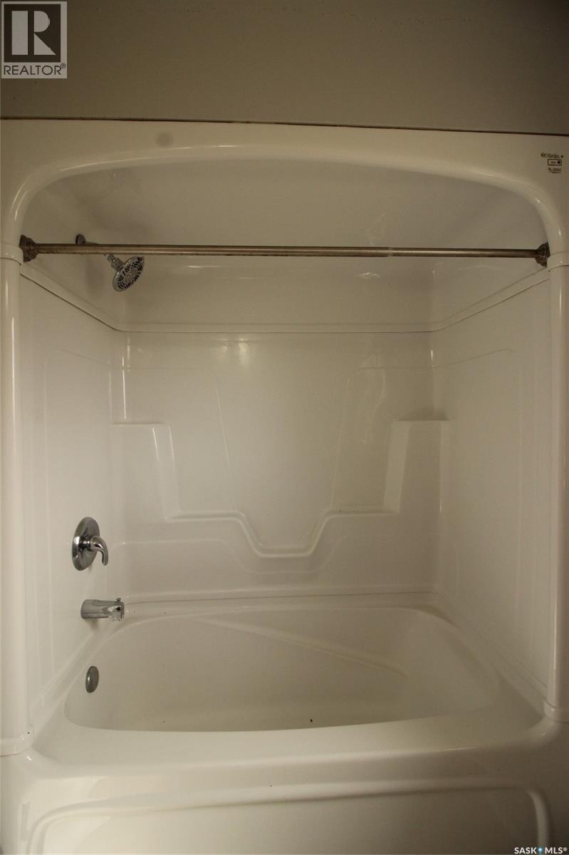 310-320 Railway Avenue W, Val Marie, Saskatchewan  S0N 2T0 - Photo 48 - SK033796