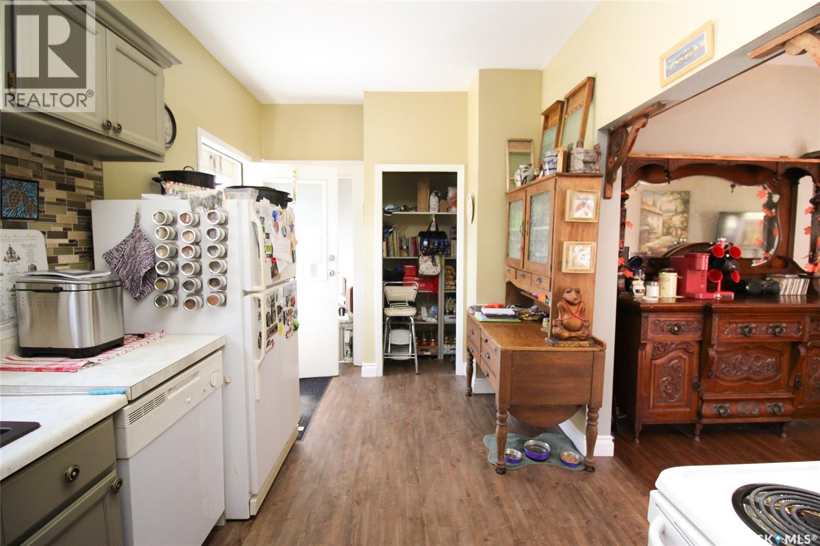 531 1st Street E, Shaunavon, Saskatchewan  S0N 2M0 - Photo 10 - SK033792