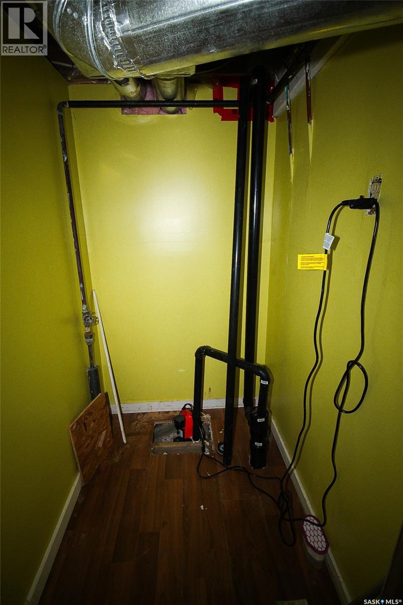 531 1st Street E, Shaunavon, Saskatchewan  S0N 2M0 - Photo 18 - SK033792