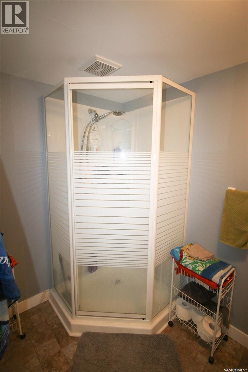 531 1st Street E, Shaunavon, Saskatchewan  S0N 2M0 - Photo 20 - SK033792