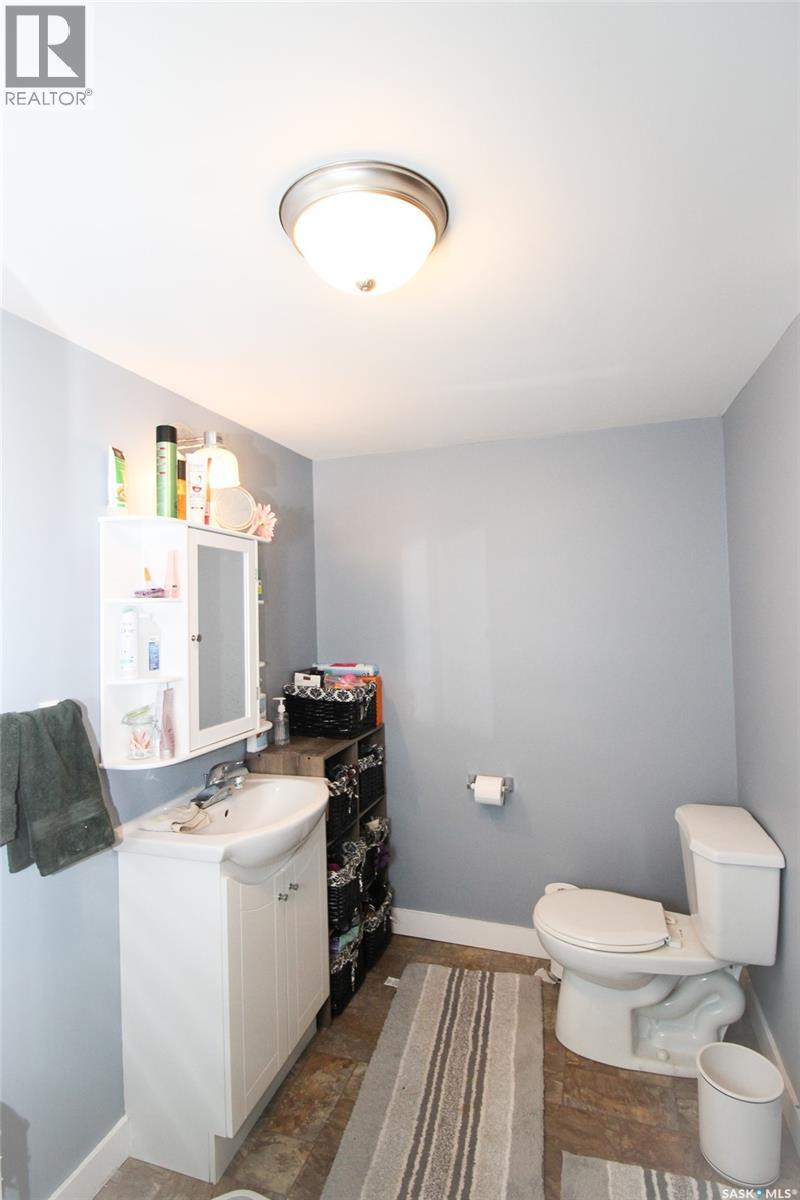 531 1st Street E, Shaunavon, Saskatchewan  S0N 2M0 - Photo 21 - SK033792