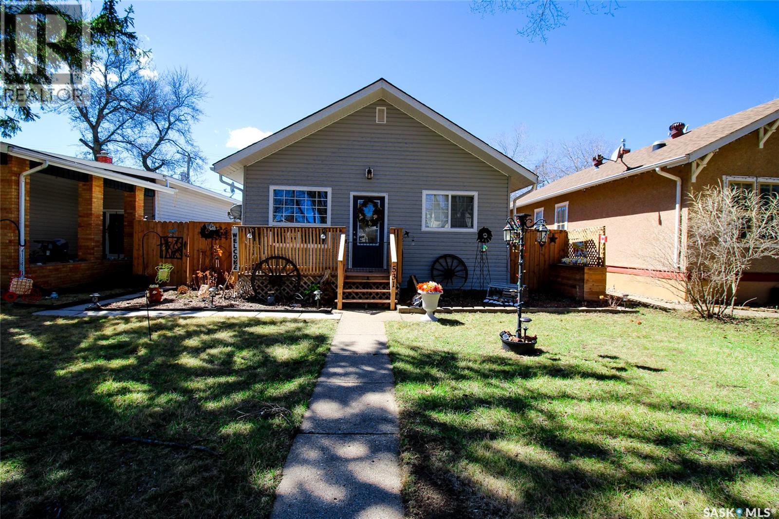 531 1st Street E, Shaunavon, Saskatchewan  S0N 2M0 - Photo 28 - SK033792