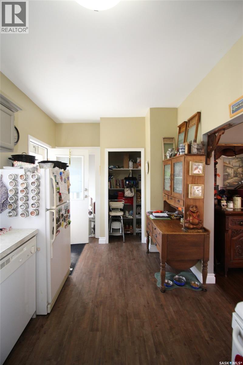 531 1st Street E, Shaunavon, Saskatchewan  S0N 2M0 - Photo 9 - SK033792