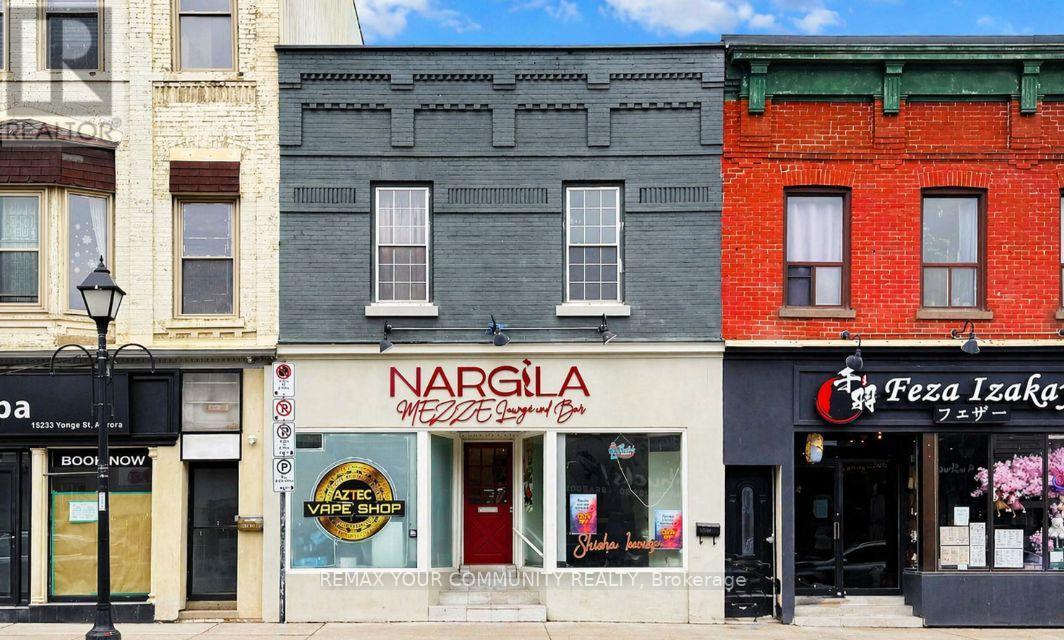 15231 YONGE STREET, Aurora, Ontario