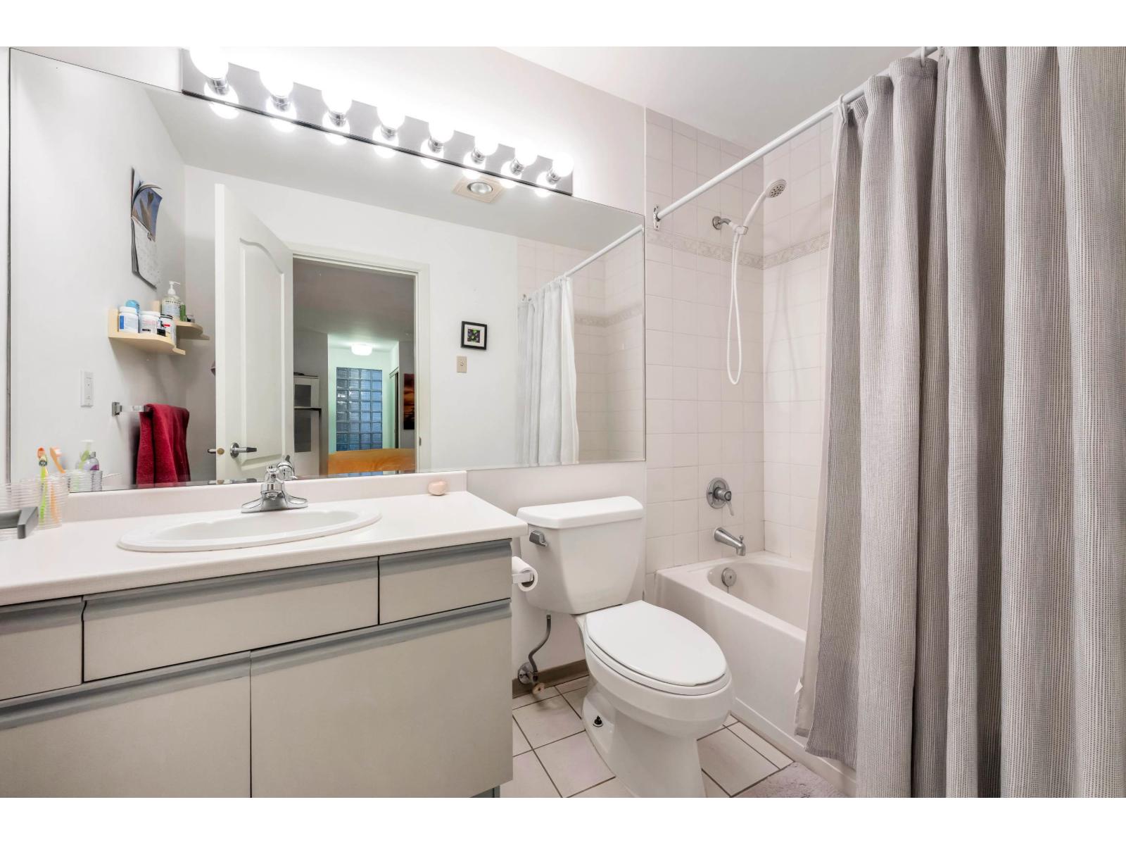 105 15165 Marine Drive, White Rock, British Columbia  V4B 1C5 - Photo 24 - R3114791