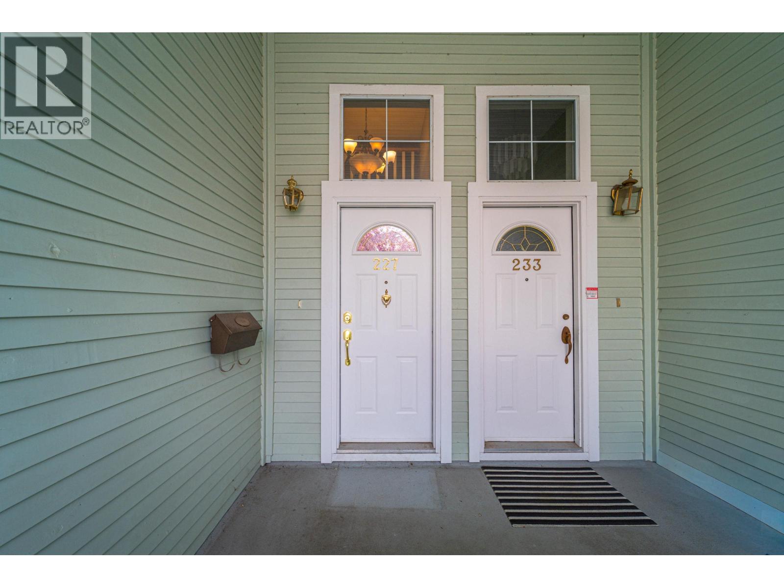 227 Waterleigh Drive, Vancouver, British Columbia  V5X 4T2 - Photo 8 - R3113815