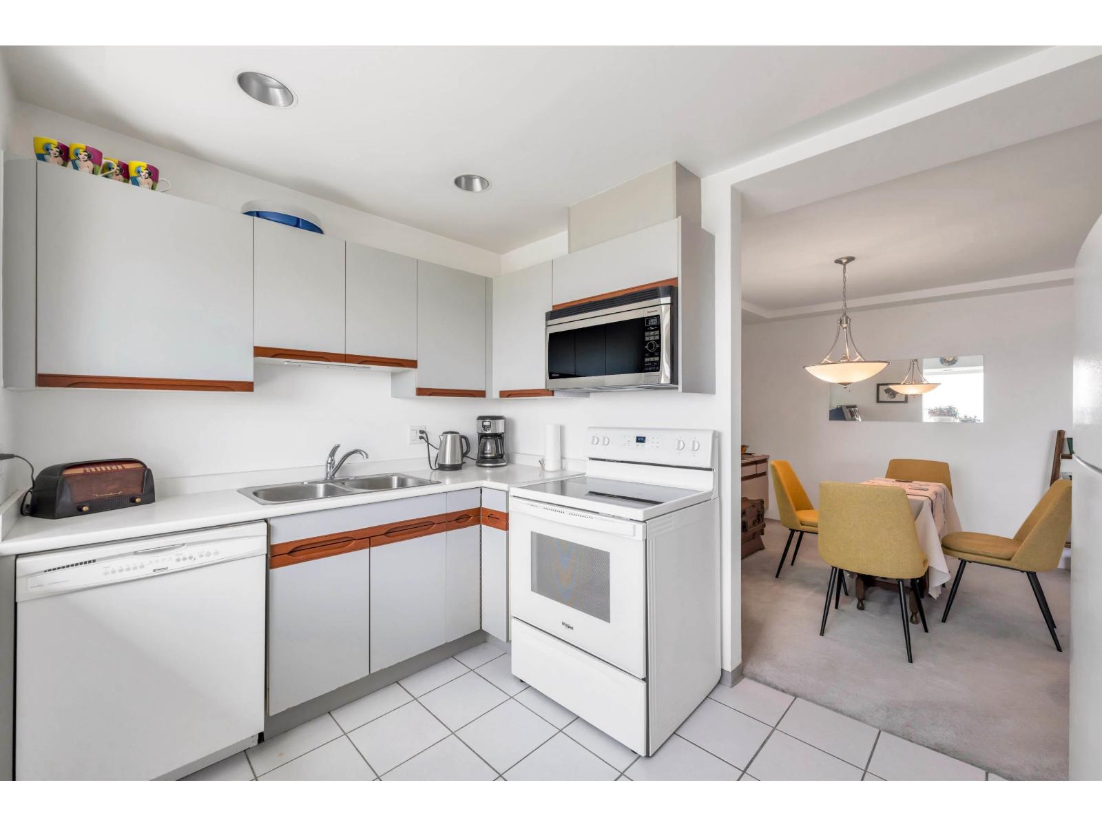 105 15165 Marine Drive, White Rock, British Columbia  V4B 1C5 - Photo 19 - R3114791