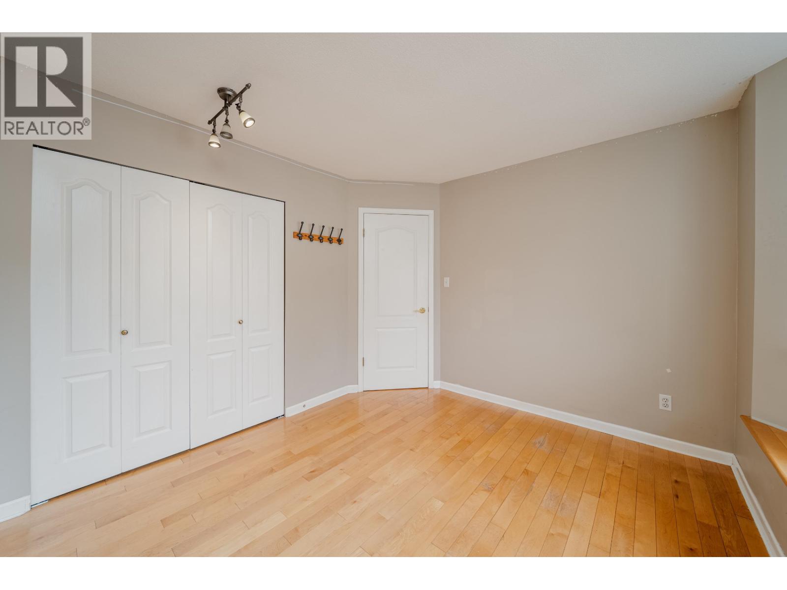 227 Waterleigh Drive, Vancouver, British Columbia  V5X 4T2 - Photo 27 - R3113815