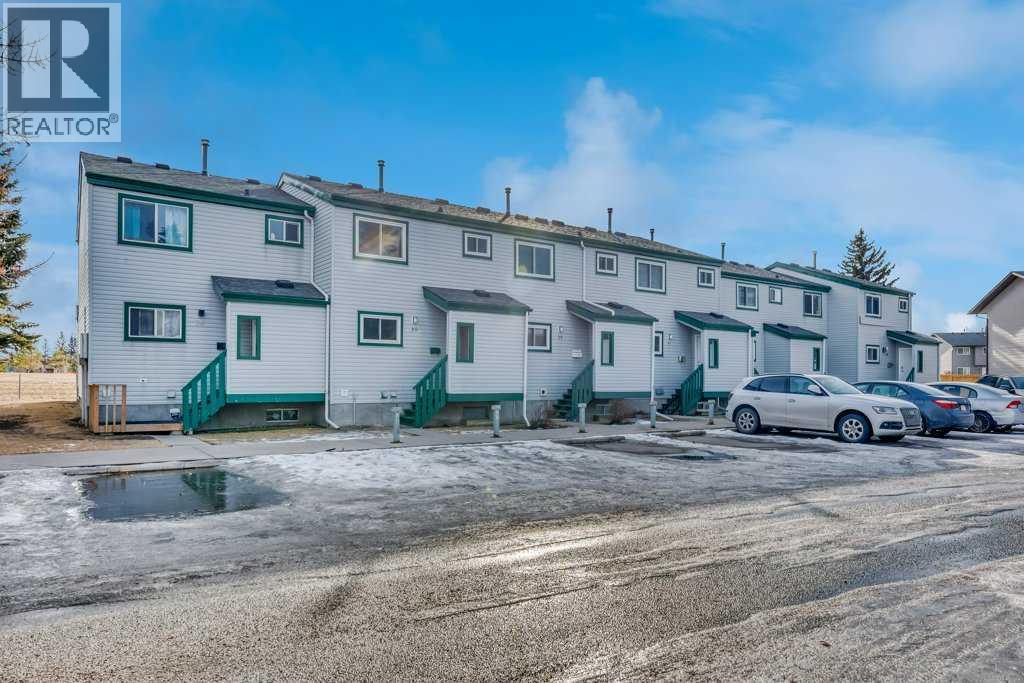 29, 131 Templehill Drive NE, Calgary, Alberta  T2Y 4T1 - Photo 2 - A2287409