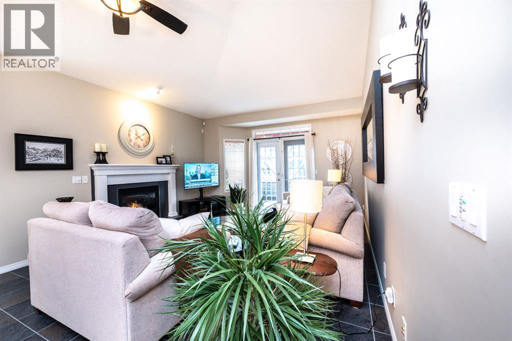 7, 6841 Coach Hill Road SW, Calgary, Alberta  T3H 3T9 - Photo 12 - A2300018