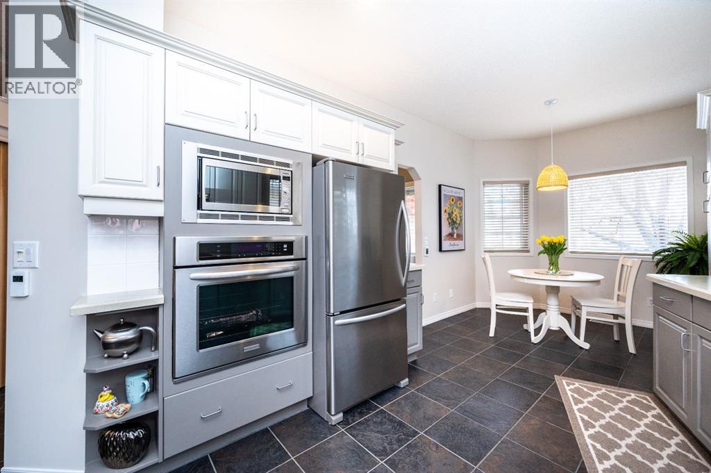 7, 6841 Coach Hill Road SW, Calgary, Alberta  T3H 3T9 - Photo 7 - A2300018