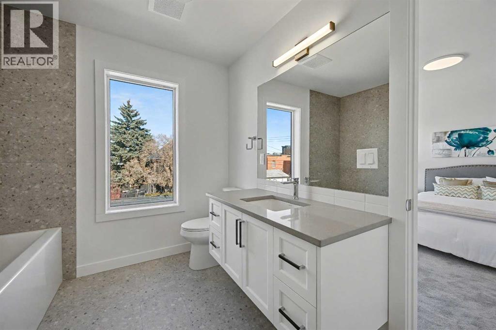 753 Centre Avenue Ne, Calgary, Alberta  T2E 4B6 - Photo 18 - A2302490