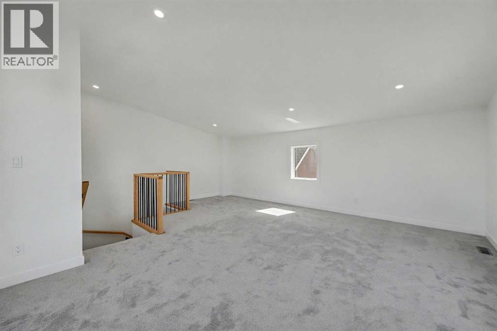 753 Centre Avenue Ne, Calgary, Alberta  T2E 4B6 - Photo 30 - A2302490