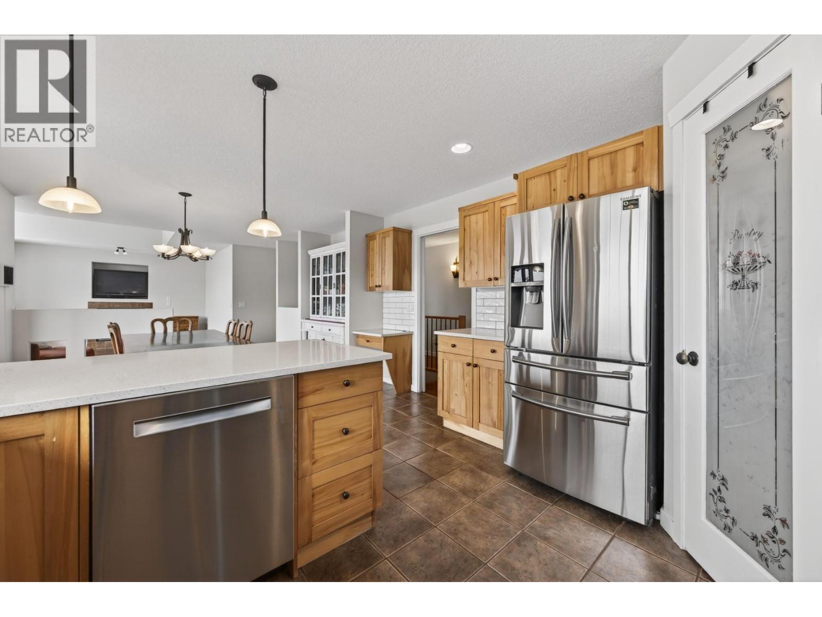 2592 Willowbrae Drive, Kamloops, British Columbia  V1S 2B2 - Photo 5 - 10384594