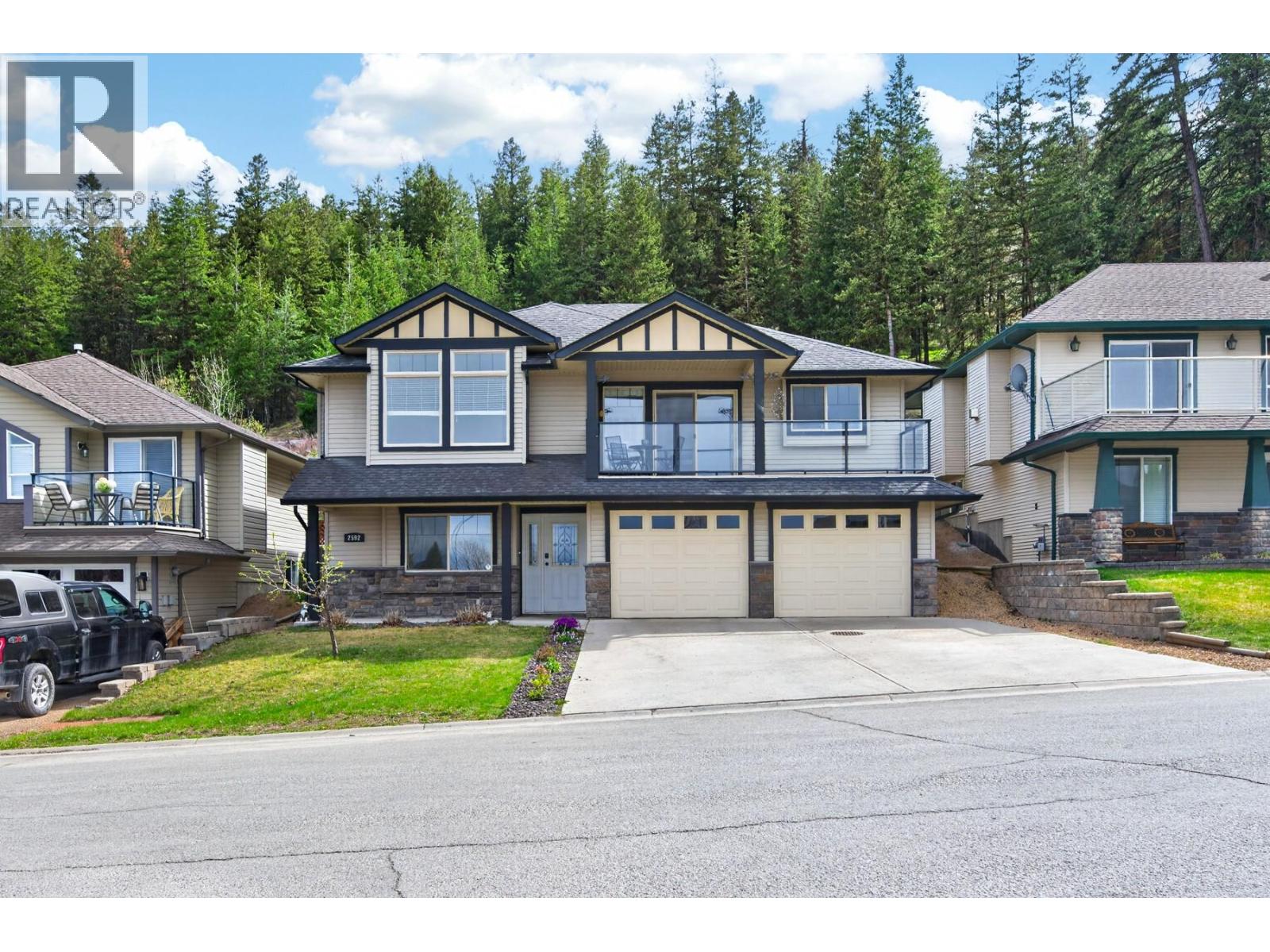 2592 WILLOWBRAE Drive, Kamloops, British Columbia
