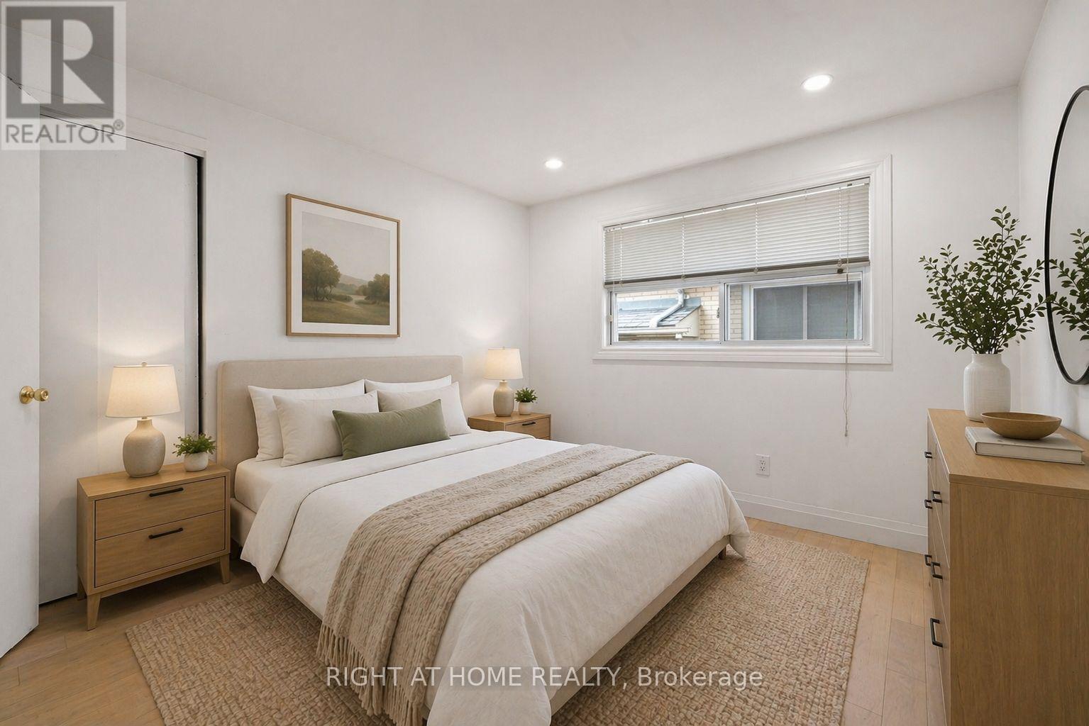 1147 Saturnia Crescent, Mississauga, Ontario  L4Y 2M2 - Photo 23 - W13027724