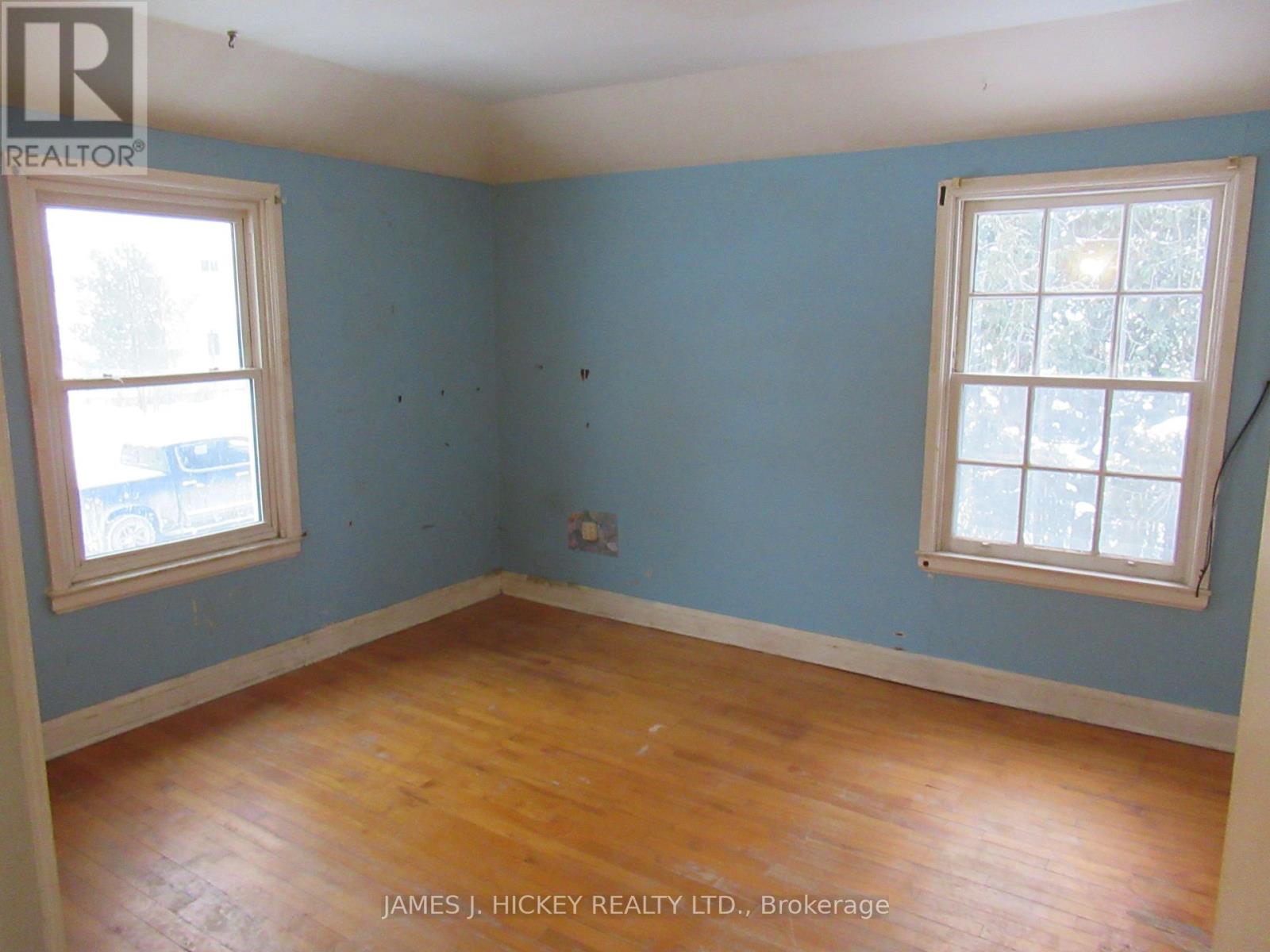 10 Iberville Street, Deep River, Ontario  K0J 1P0 - Photo 10 - X12743346