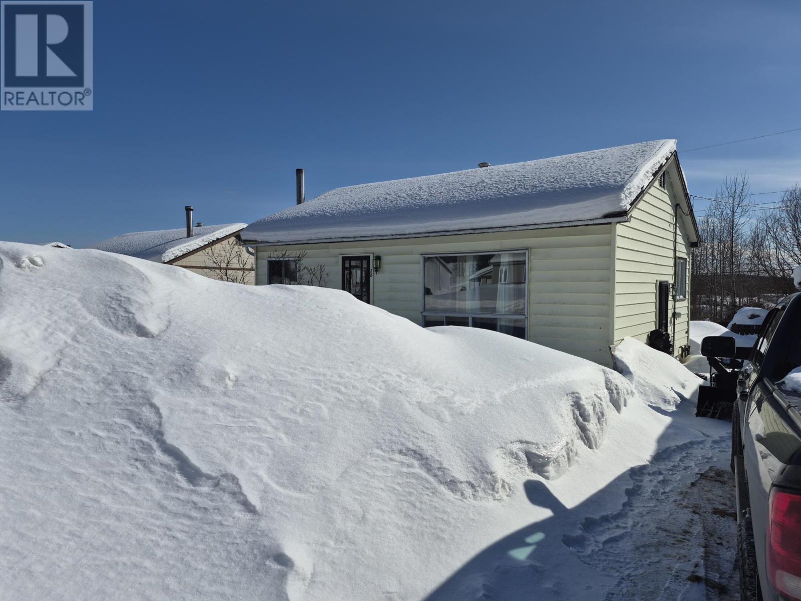 28 Warbler Drive, Manitouwadge, Ontario  P0T 2C0 - Photo 3 - TB2600668