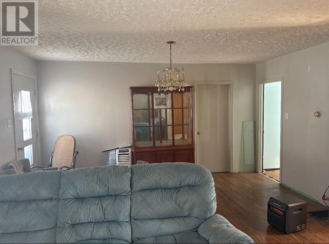 28 Warbler Drive, Manitouwadge, Ontario  P0T 2C0 - Photo 6 - TB2600668