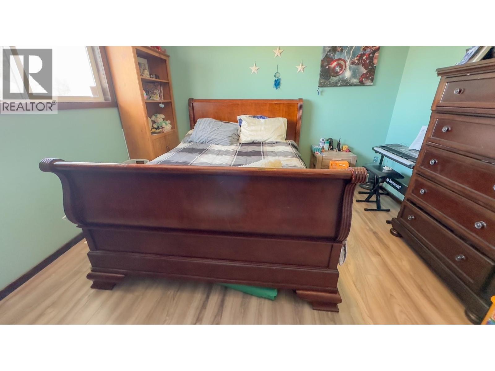 265 W 4th Street, Vanderhoof, British Columbia  V0J 3A0 - Photo 29 - R3097055