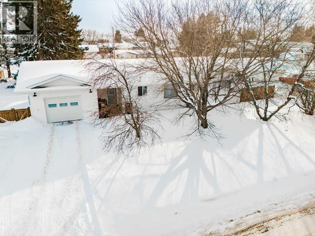 10213 101 Avenue, La Crete, Alberta  T0H 2H0 - Photo 5 - A2291136