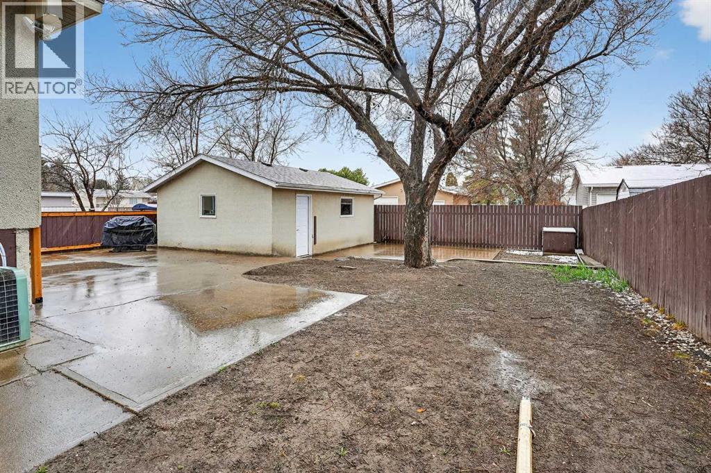 1510 15 Street N, Lethbridge, Alberta  T1H 2Z2 - Photo 37 - A2298809