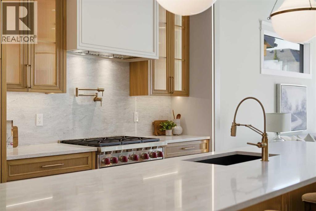 1739 48 Avenue Sw, Calgary, Alberta  T2T 2T2 - Photo 5 - A2277629