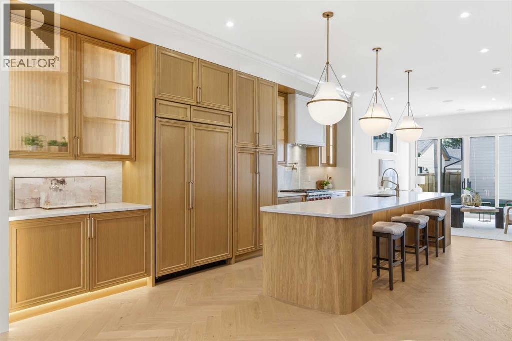 1739 48 Avenue Sw, Calgary, Alberta  T2T 2T2 - Photo 3 - A2277629