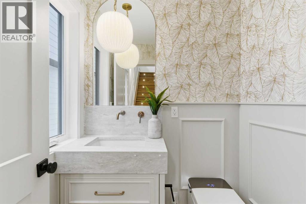 1739 48 Avenue Sw, Calgary, Alberta  T2T 2T2 - Photo 17 - A2277629