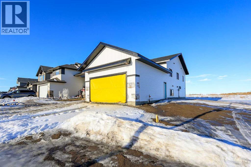 4782 Aspen Lakes Boulevard, Blackfalds, Alberta  T4M 0M8 - Photo 2 - A2278685
