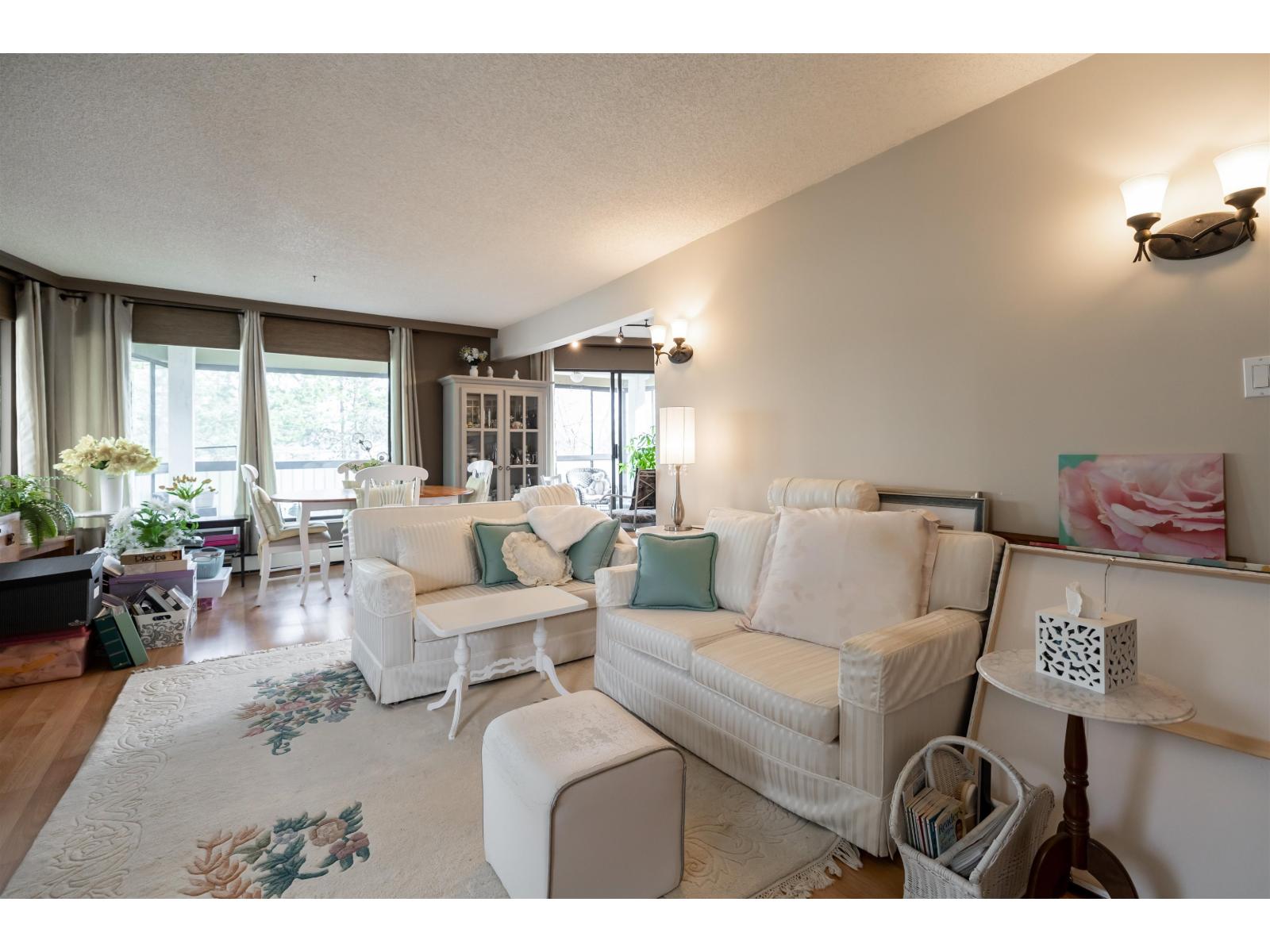 301 1389 Winter Street, Surrey, British Columbia  V4B 3Y2 - Photo 8 - R3110340