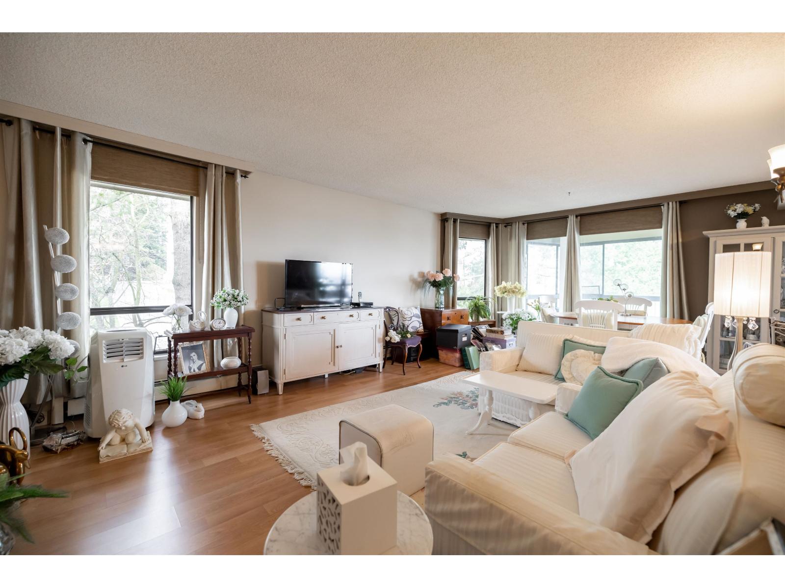 301 1389 Winter Street, Surrey, British Columbia  V4B 3Y2 - Photo 9 - R3110340