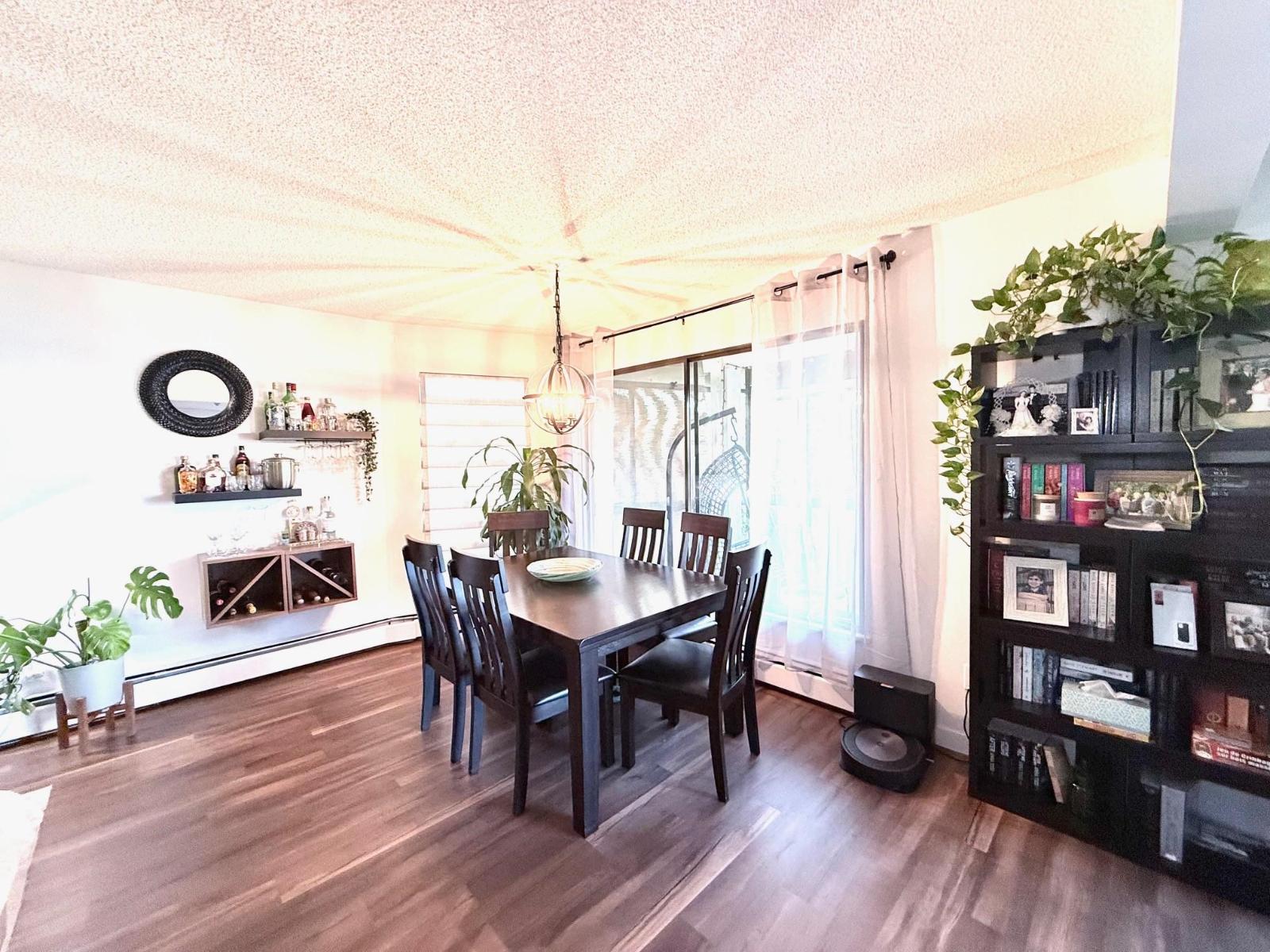 301 1389 Winter Street, Surrey, British Columbia  V4B 3Y2 - Photo 3 - R3110340