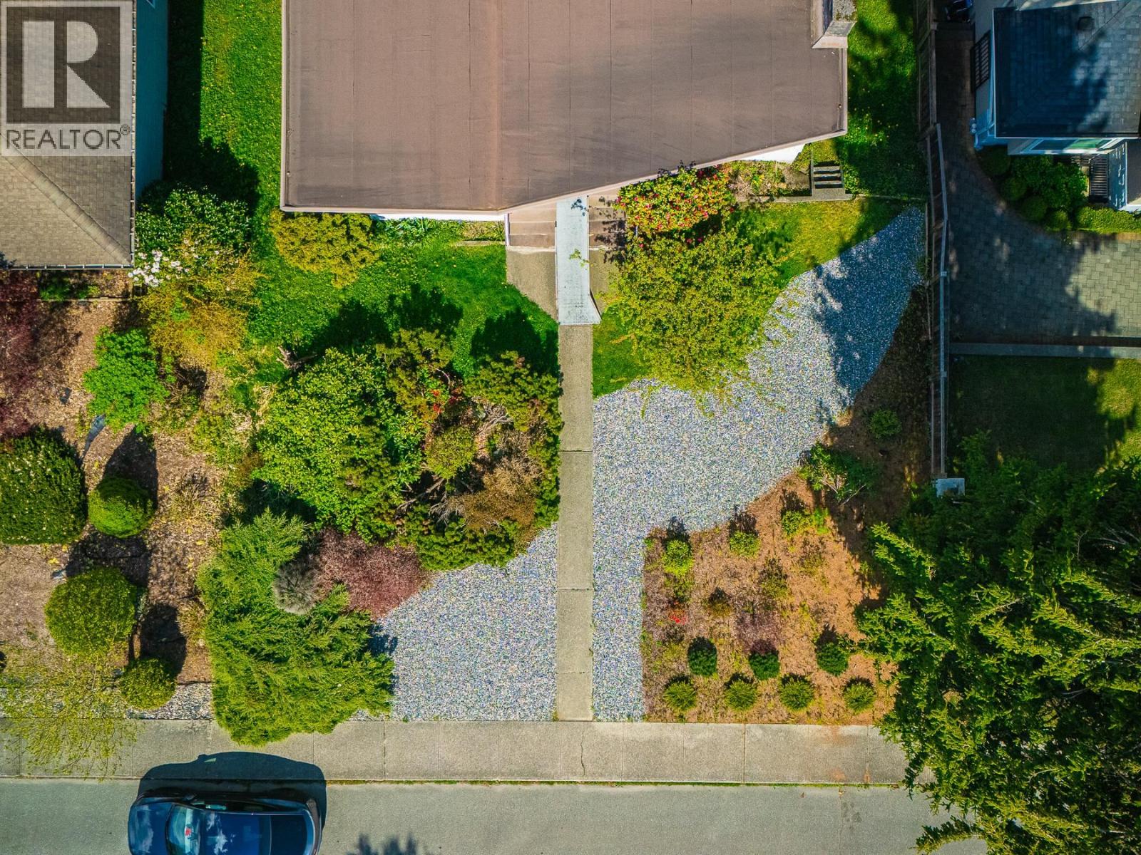 6137 Service Street, Burnaby, British Columbia  V5H 1V7 - Photo 8 - R3115204