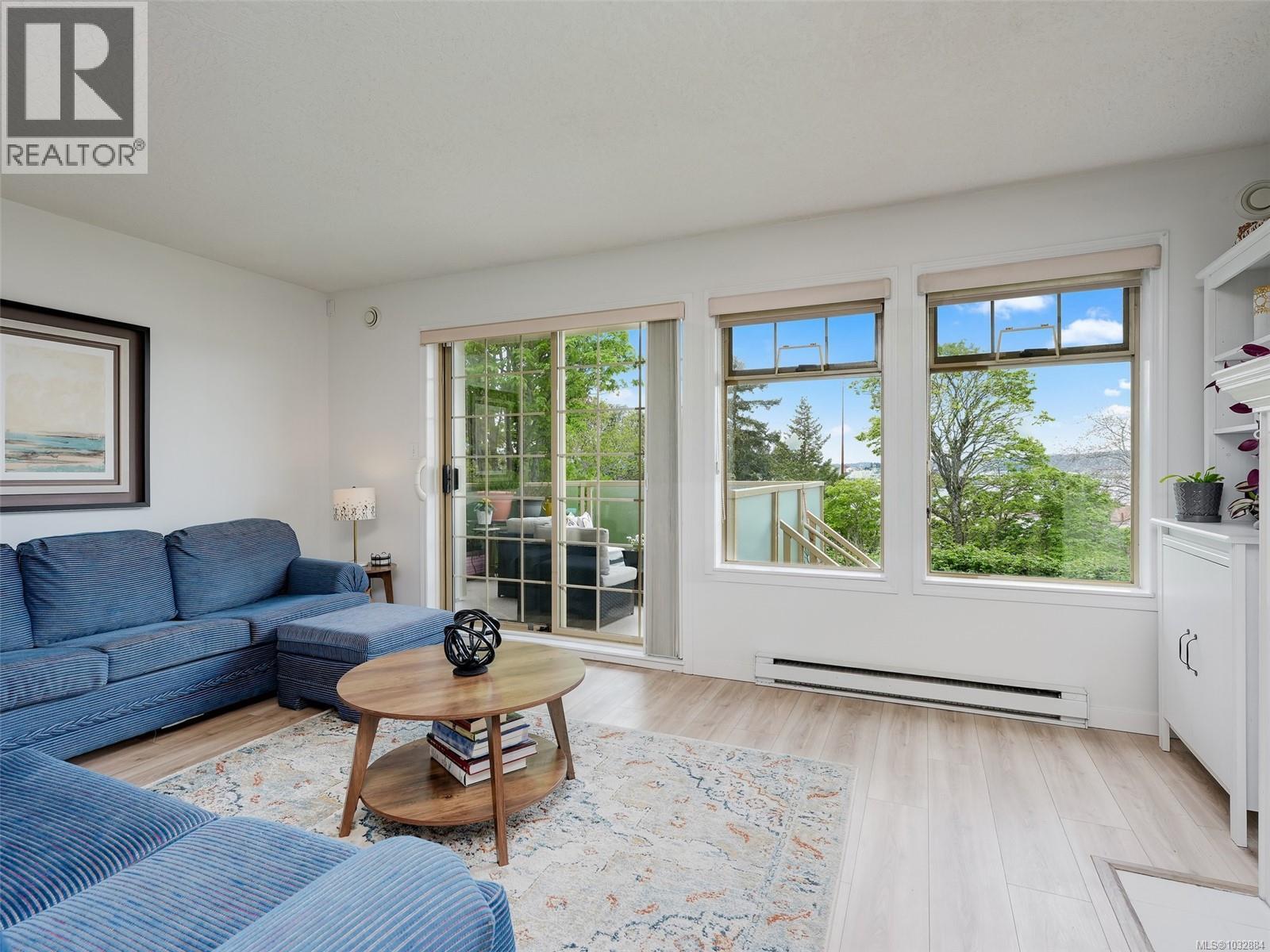 41 909 Admirals Rd, Esquimalt, British Columbia  V9A 2P1 - Photo 3 - 1032884