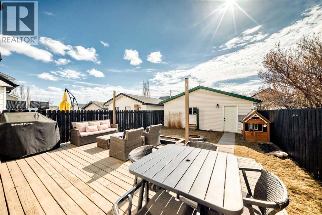 136 Hidden Hills Road Nw, Calgary, Alberta  T3A 5Y2 - Photo 14 - A2300585