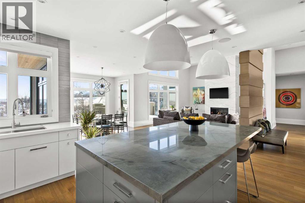 34 Elveden Heights Sw, Calgary, Alberta  T3H 0L1 - Photo 13 - A2303758