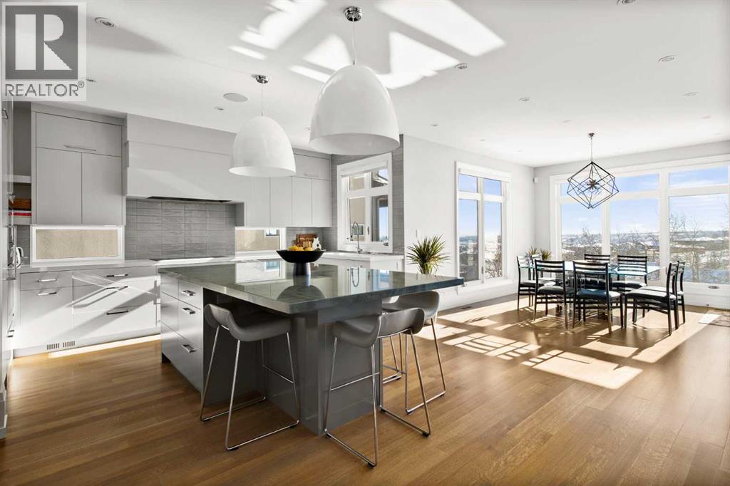 34 Elveden Heights Sw, Calgary, Alberta  T3H 0L1 - Photo 15 - A2303758