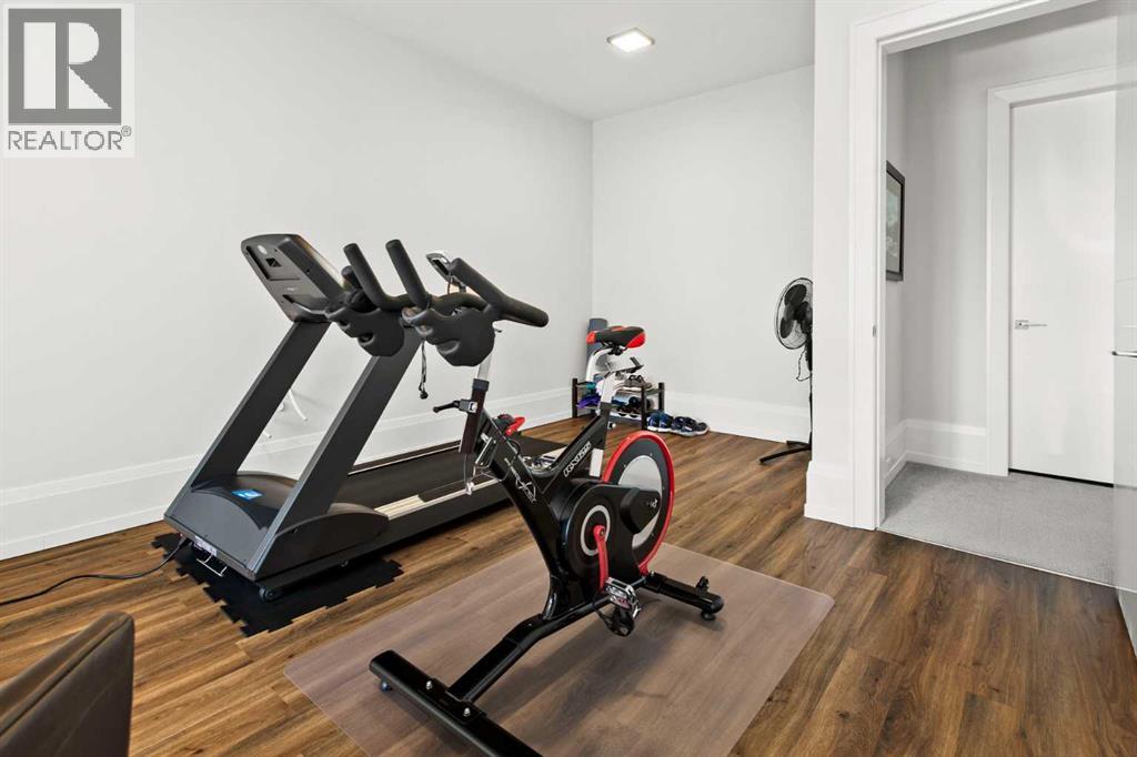 34 Elveden Heights Sw, Calgary, Alberta  T3H 0L1 - Photo 40 - A2303758