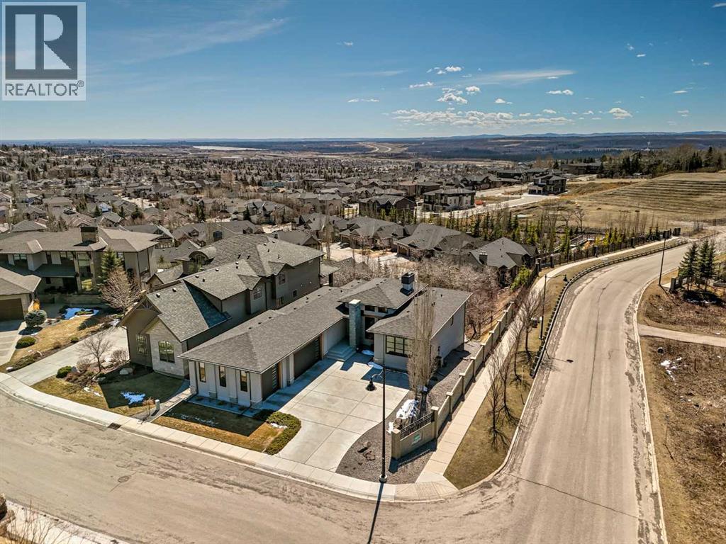 34 Elveden Heights Sw, Calgary, Alberta  T3H 0L1 - Photo 45 - A2303758