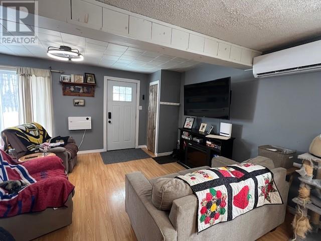 32 Main Street, St. Charles, Ontario  P0M 2W0 - Photo 4 - 2126538