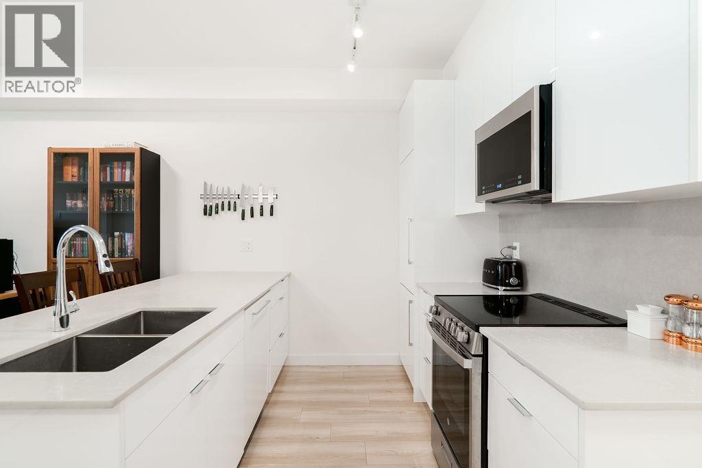 208 11913 Burnett Street, Maple Ridge, British Columbia  V2X 4N1 - Photo 7 - R3115253