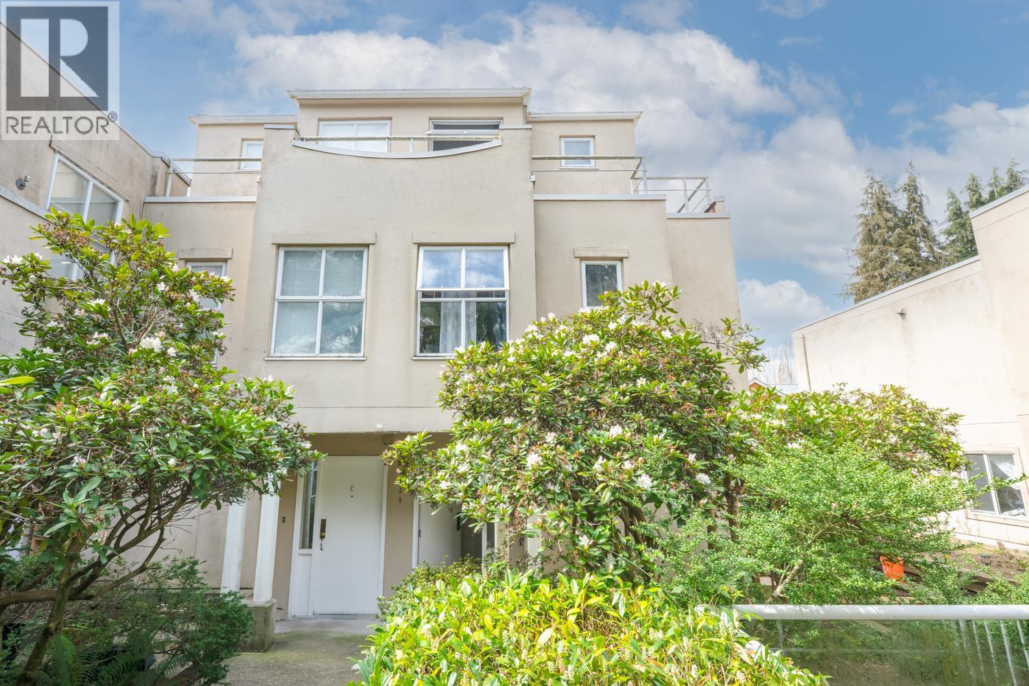 D 3439 E 43rd Avenue, Vancouver, British Columbia  V5R 5X9 - Photo 4 - R3115254