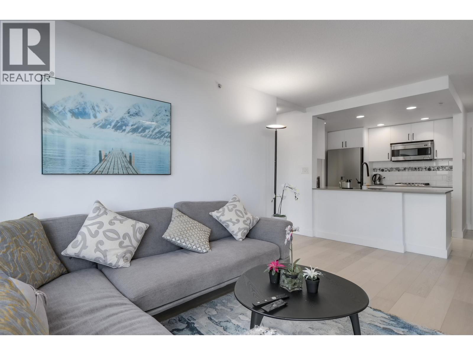 805 550 Pacific Street, Vancouver, British Columbia  V6Z 3G2 - Photo 4 - R3115256