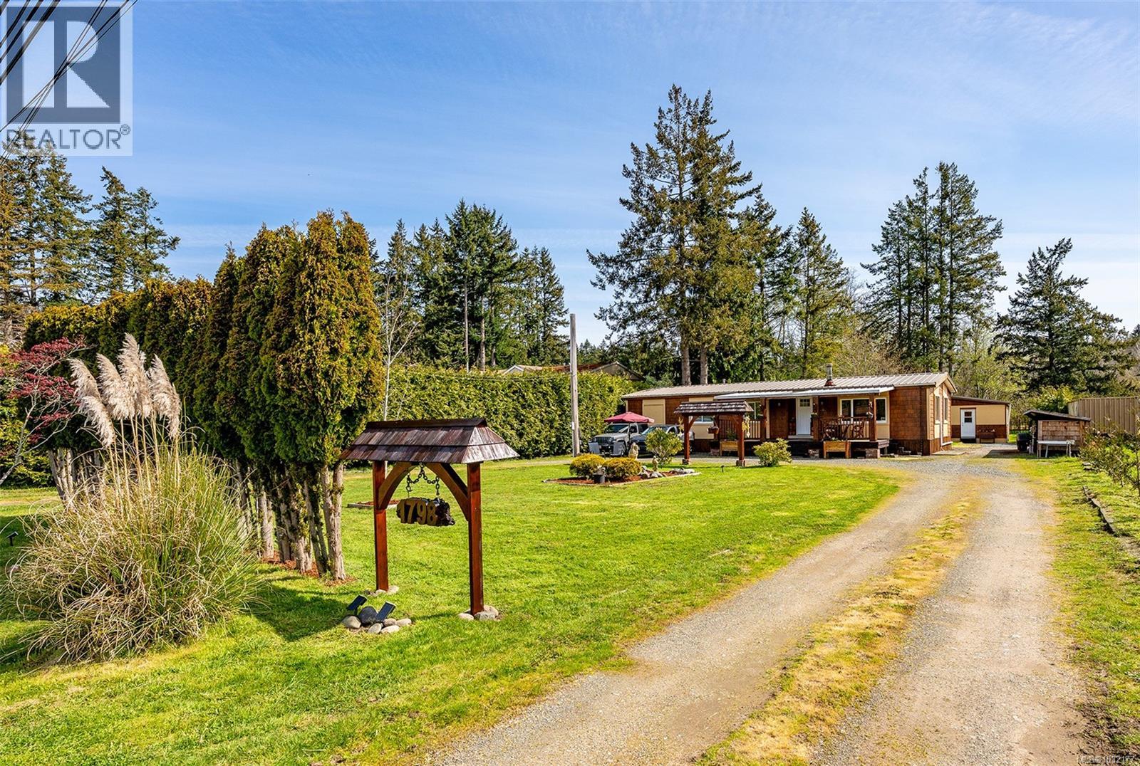 1798 Little River Rd, Comox, British Columbia  V9M 4B9 - Photo 5 - 1032177