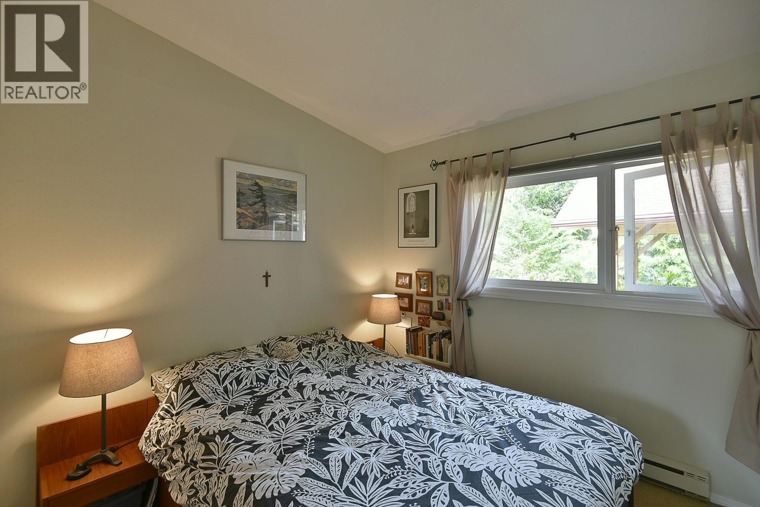 4906 Sinclair Bay Road, Garden Bay, British Columbia  V0N 1S1 - Photo 20 - R3115244