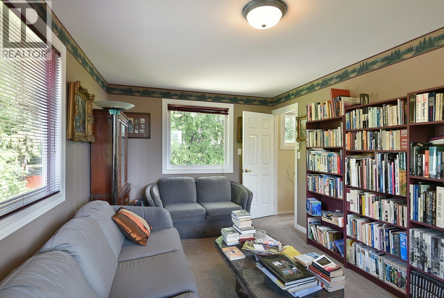 4906 Sinclair Bay Road, Garden Bay, British Columbia  V0N 1S1 - Photo 23 - R3115244