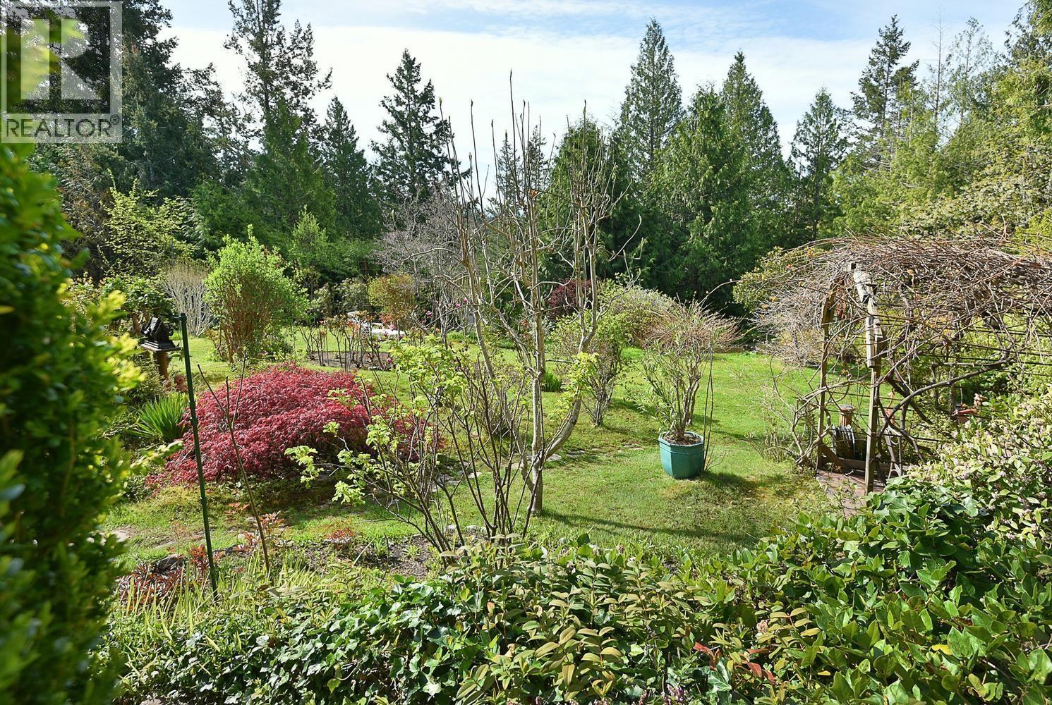 4906 Sinclair Bay Road, Garden Bay, British Columbia  V0N 1S1 - Photo 25 - R3115244