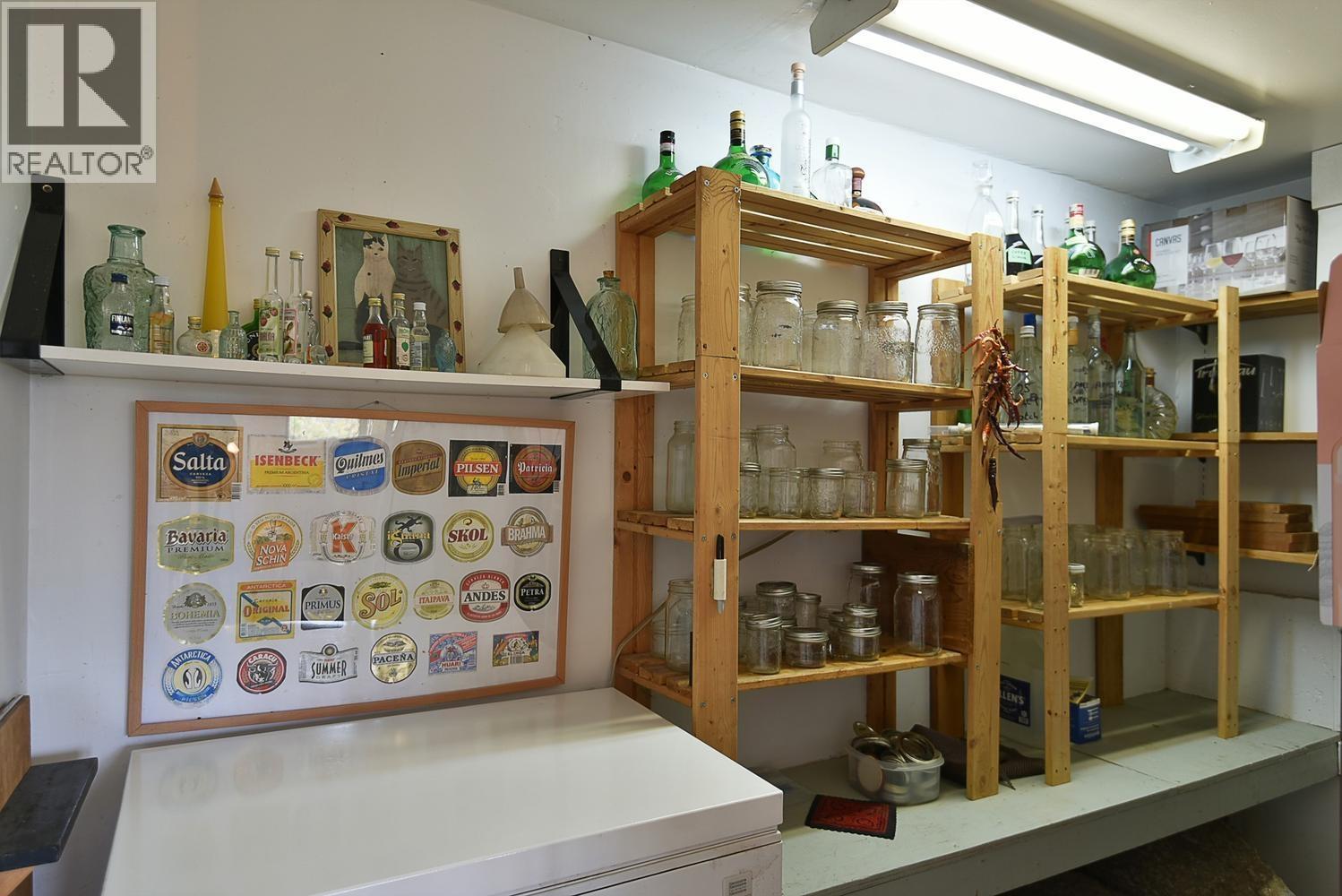 4906 Sinclair Bay Road, Garden Bay, British Columbia  V0N 1S1 - Photo 35 - R3115244